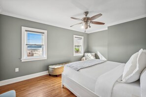 2 bedrooms, WiFi - Bellissimo By the Sea, 2 Bedroom, Walk Everywhere (Laguna Beach)