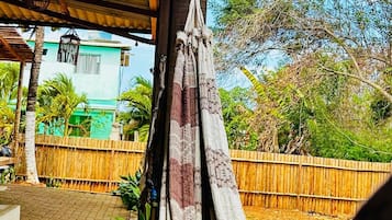 32-inch Smart TV with digital channels, streaming services