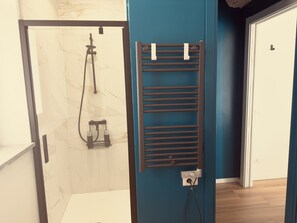Shower, free toiletries, hair dryer, bathrobes - Modern Loft Rho Fiera Milano (Rho)