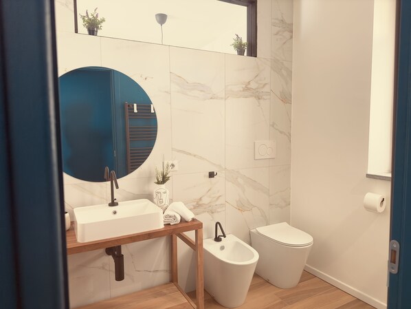 Shower, free toiletries, hair dryer, bathrobes - Modern Loft Rho Fiera Milano (Rho)