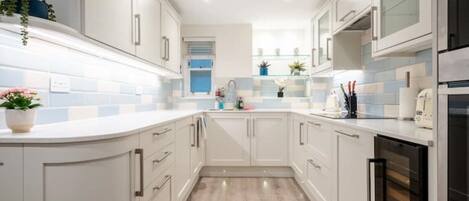 Fridge, microwave, oven, dishwasher