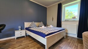 1 bedroom, WiFi, bed sheets - 12 Mohnblume (Parchtitz)