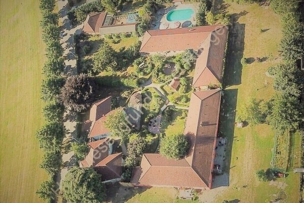 Exterior - 08 Heuwiese (Parchtitz)