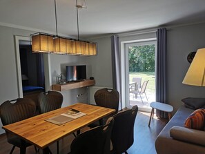 Interior - 07 Birkenhain (Parchtitz)