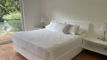 Superior-dobbeltværelse - 1 kingsize-seng | Minibar, pengeskab på værelset, mørklægningsgardiner