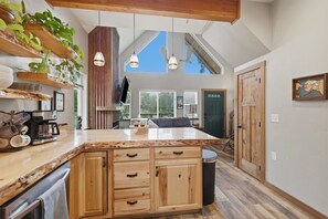 Interior - Little Susitna Hideaway Cabin (Palmer)