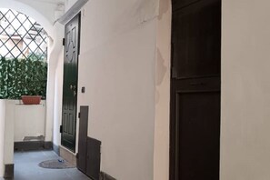 Exterior detail - Centro Città My House (Catania)