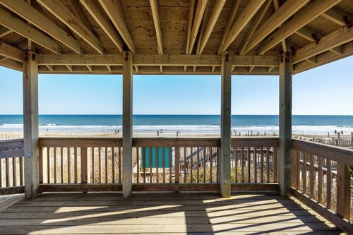 Pebble Beach B205 - Super cute 3BR Condo - Ocean Views and 3 Pools!