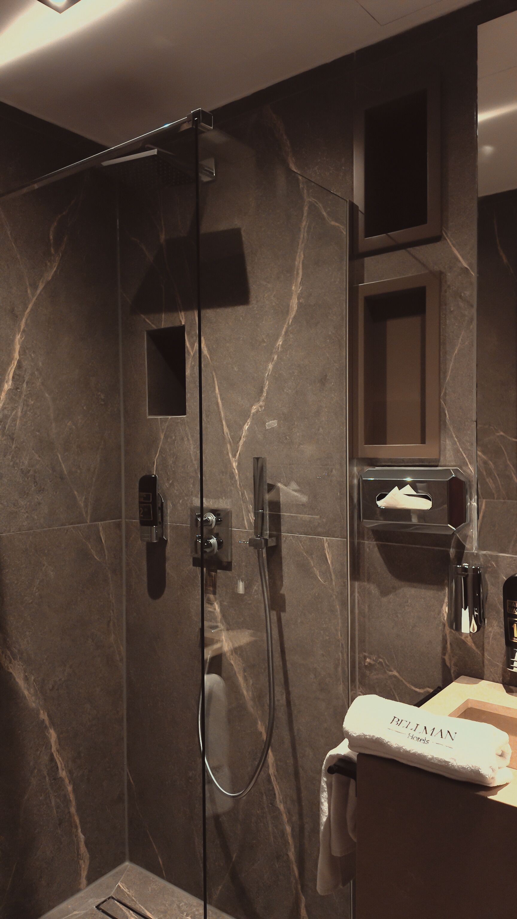 Photo - Bellman Hotel