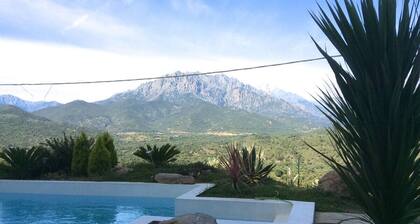 Résidence Piscine, Apt RDC 6pers, Centre Corse, 20mn de Corte, 30mn des Plages