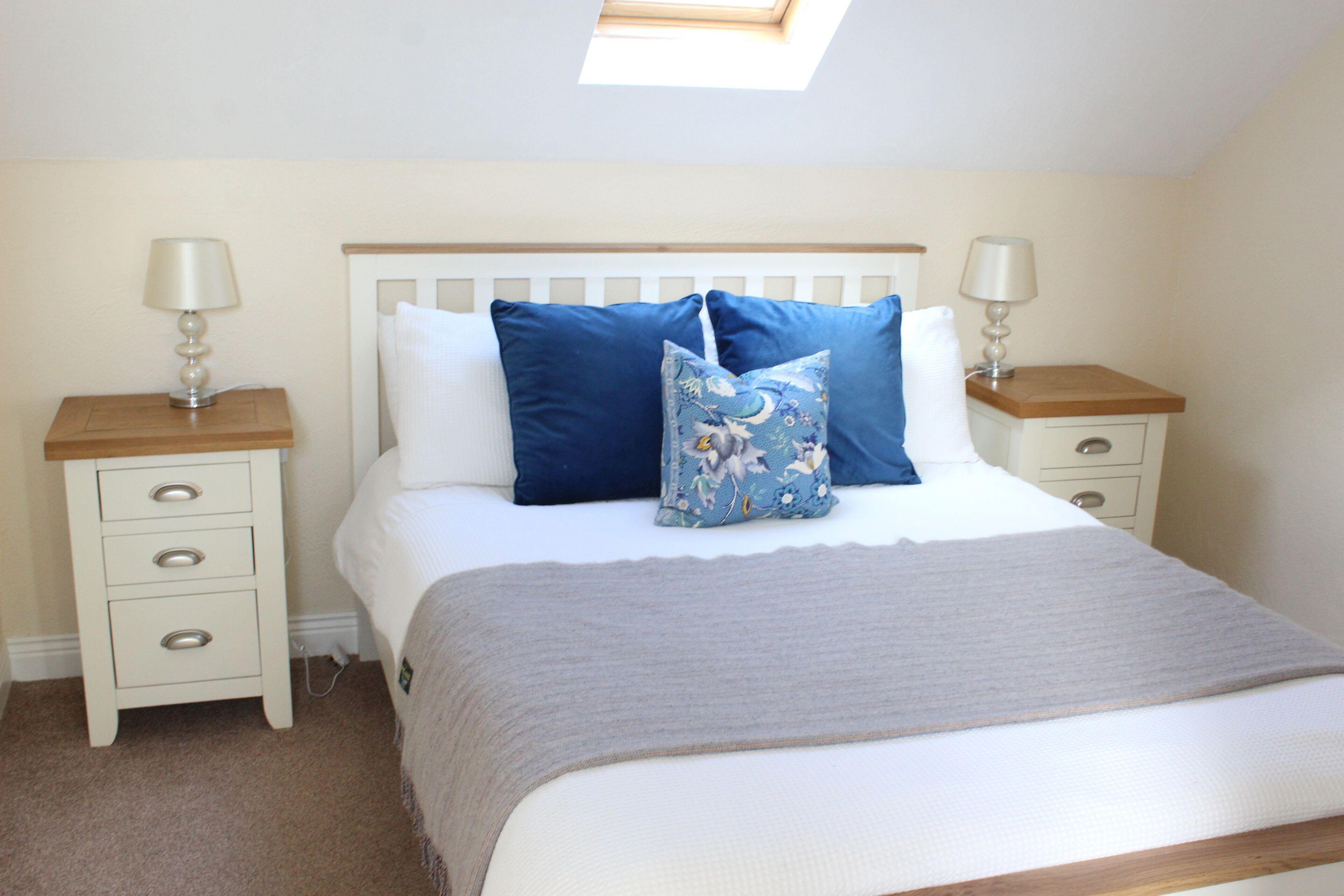 3 soverom, strykejern/-brett, reiseseng for barn og wi-fi