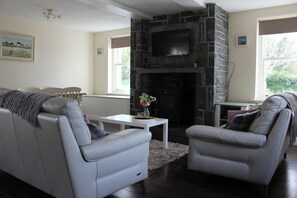 Smart-tv, pejs, bøger