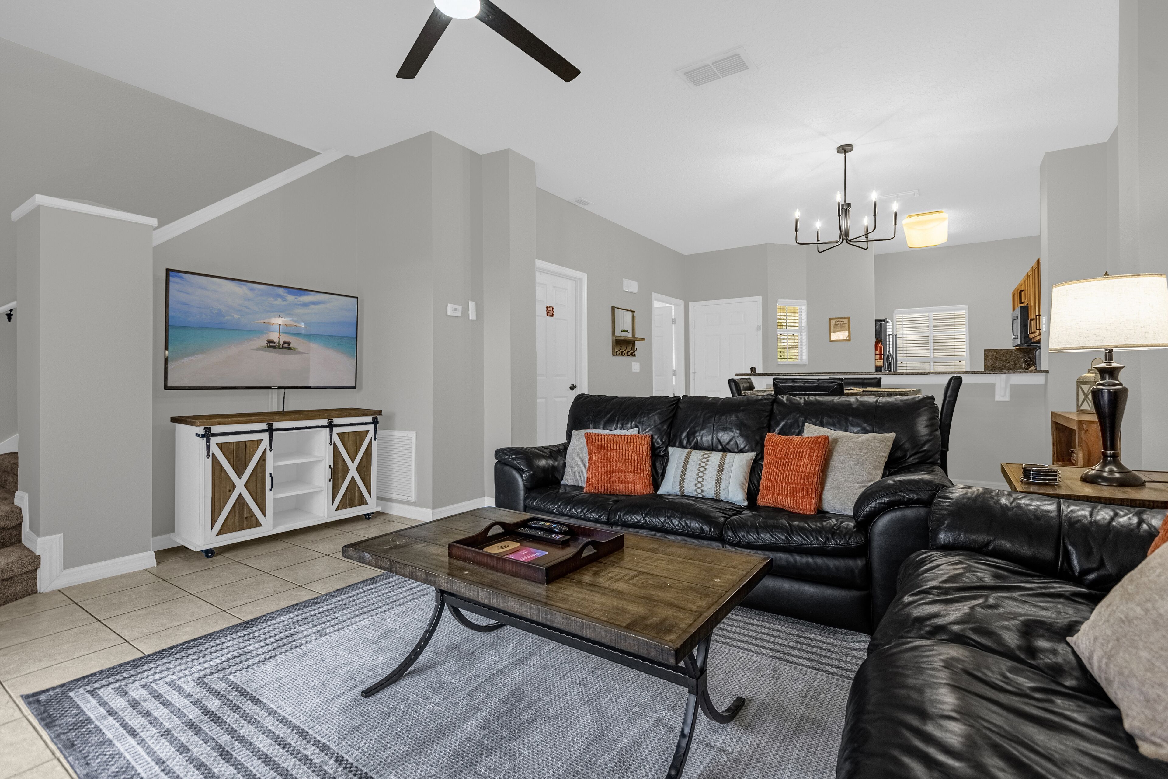 Sunsets at Lantana- 3b/2.5bath Home w/Pool