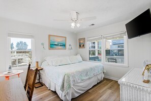 3 chambres, bureau, Wi-Fi gratuit, draps fournis