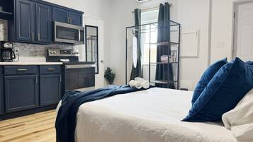 1 sovrum, strykjärn/strykbräda, wi-fi och sängkläder