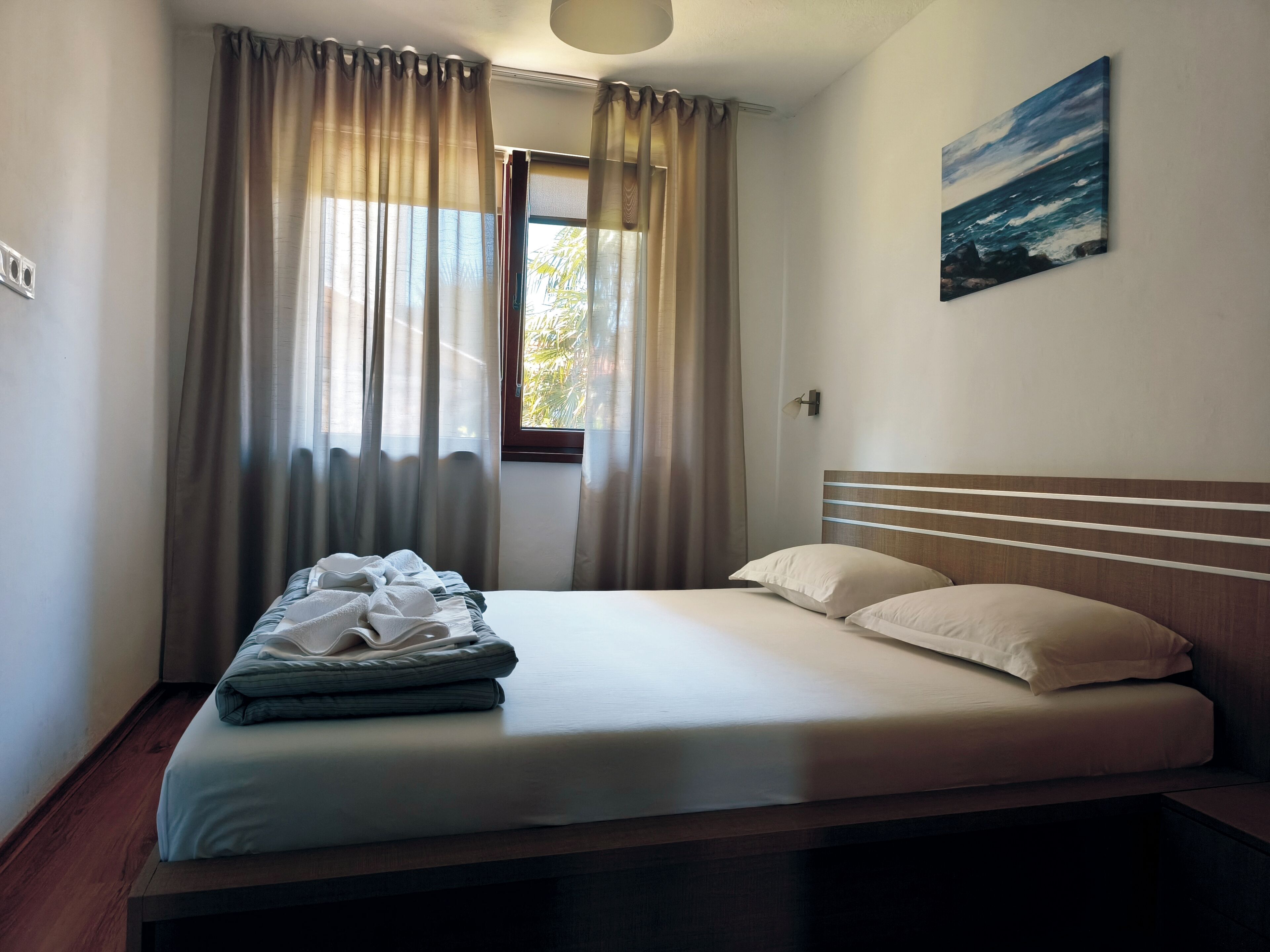 2 Schlafzimmer, Bügeleisen/Bügelbrett, WLAN, Bettwäsche