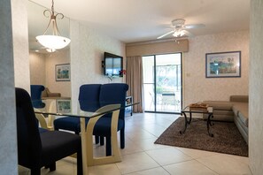 Interior - Family Townhouse Resort Next to Disney Entrance (Osceola County)