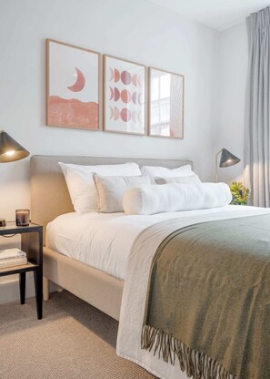 2 bedrooms, laptop workspace, iron/ironing board, bed sheets - Notting Hill Gate Residence II (London)