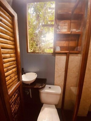 Bathroom - Utria Hostel (Bahia Solano)