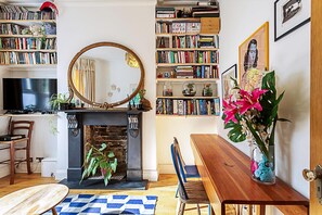 Apartment | Living room
