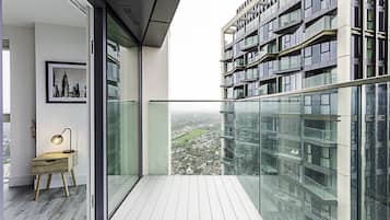 Basic Apartment | Exterior