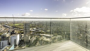 Basic Apartment | Exterior - Beautiful 2 Bed Icon Tower Flat 5 (London)