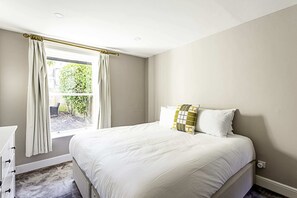 Basic Apartment - Idyllic Islington Flat (London)