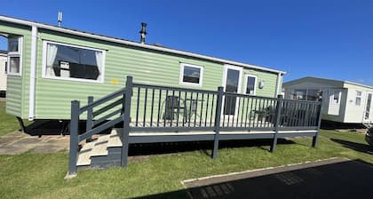 Heacham Beach Coastal 2 Bedroom Chalet Retreat
