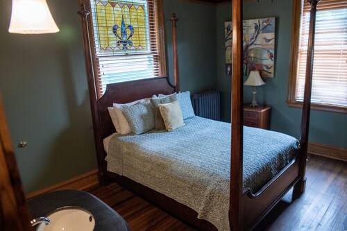 Welcome to the historic Elk River Hotel & Cafe! Located riverfront on the beautiful Elk River, and just 2 miles from I-79, you are moments away from all that the Sutton area has to offer. Guest in town to enjoy the gorgeous outdoor scenery and recrea