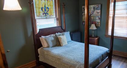 Welcome to the historic Elk River Hotel & Cafe! Located riverfront on the beautiful Elk River, and just 2 miles from I-79, you are moments away from all that the Sutton area has to offer. Guest in town to enjoy the gorgeous outdoor scenery and recrea