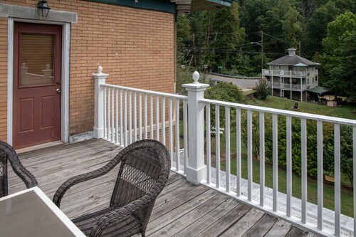 Welcome to the historic Elk River Hotel & Cafe! Located riverfront on the beautiful Elk River, and just 2 miles from I-79, you are moments away from all that the Sutton area has to offer. Guest in town to enjoy the gorgeous outdoor scenery and recrea