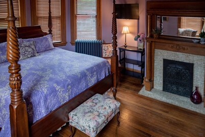 Welcome to the historic Elk River Hotel & Cafe! Located riverfront on the beautiful Elk River, and just 2 miles from I-79, you are moments away from all that the Sutton area has to offer. Guest in town to enjoy the gorgeous outdoor scenery and recrea