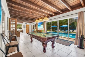 Spielezimmer