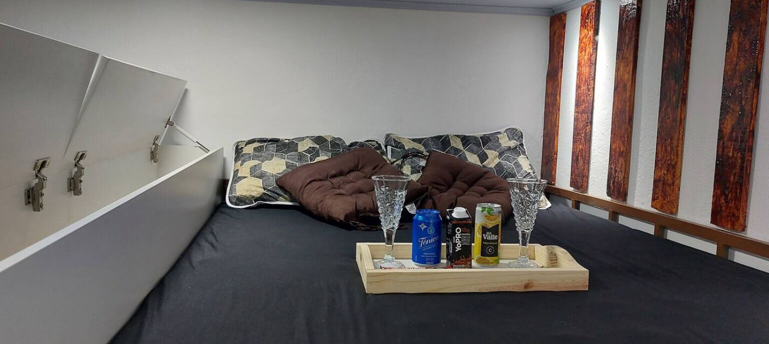 1 quarto, ferros/tábuas de passar roupa, Wi-Fi, roupa de cama