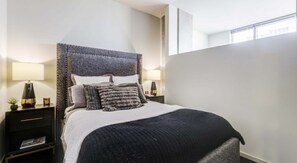 1 室のベッドルーム、アイロン / アイロン台、WiFi、ベッドシーツ