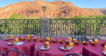 Vallée des Rose BerbÚre;vue Panoramique, Détente BerbÚre ,cuisine Traditionnelle