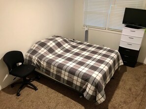 3 多间卧室、WiFi、床单