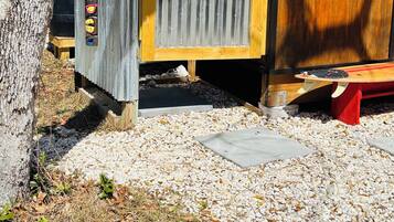 Enceinte de lâhĂ©bergement