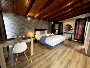 Individually decorated, individually furnished, desk, laptop workspace - Allure Athens Urban Suites (Athens)