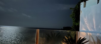 Cosy house with a magnificent ocean view