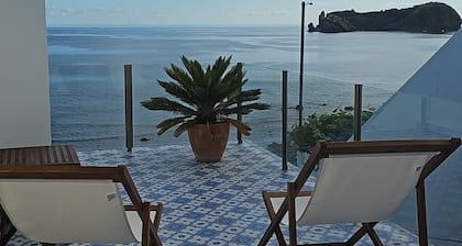 Cosy house with a magnificent ocean view