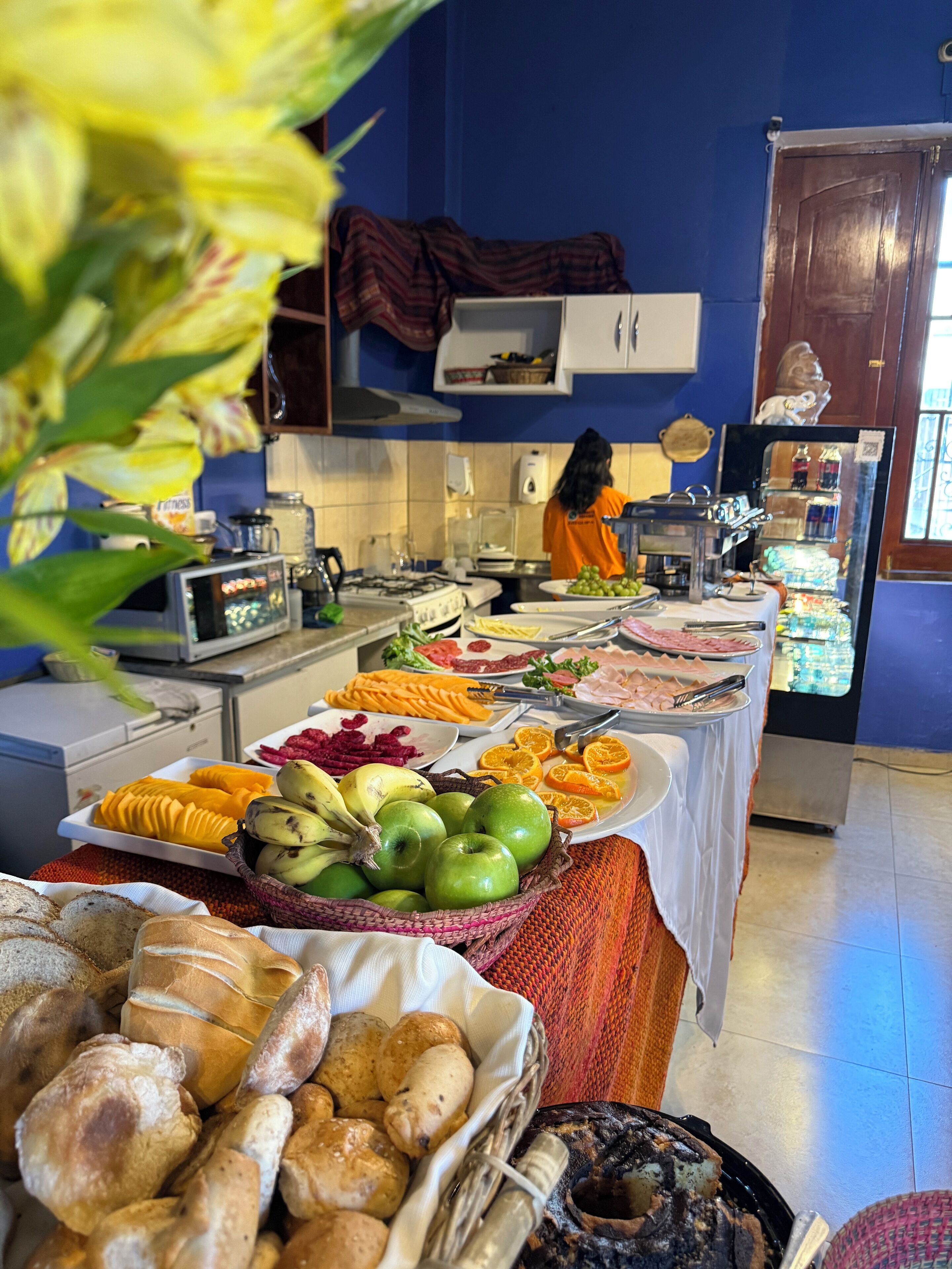 Petit déjeuner complet compris tous les jours