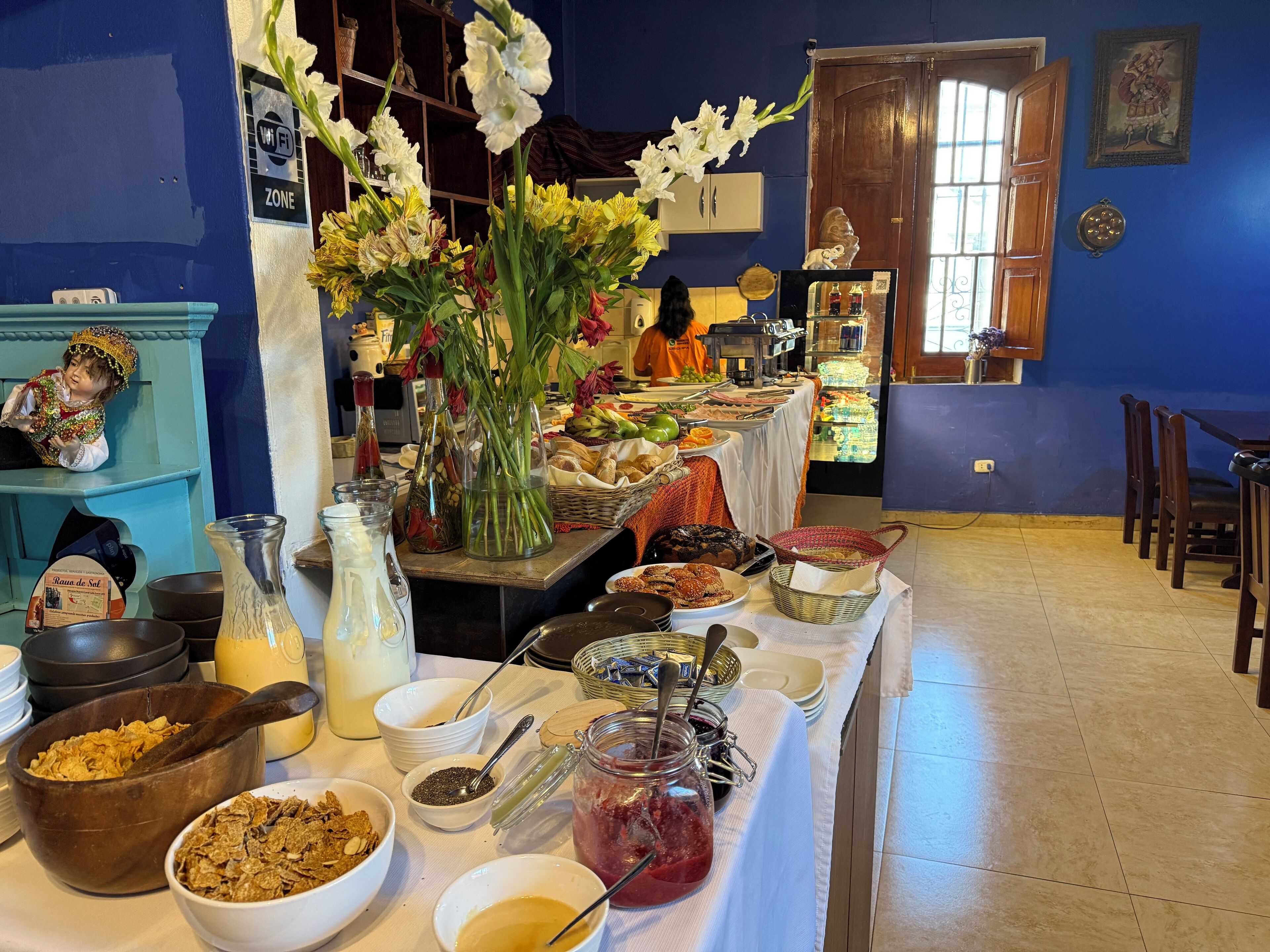 Desayuno completo incluido todos los días 