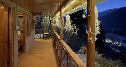 Mountainside Bliss: Find Peace and Comfort at Our Mud House in Manali