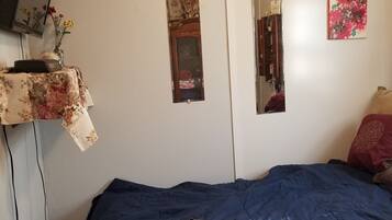 1 makuuhuone, vuodevaatteet