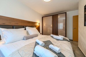 3 habitaciones, wifi gratis y ropa de cama 
