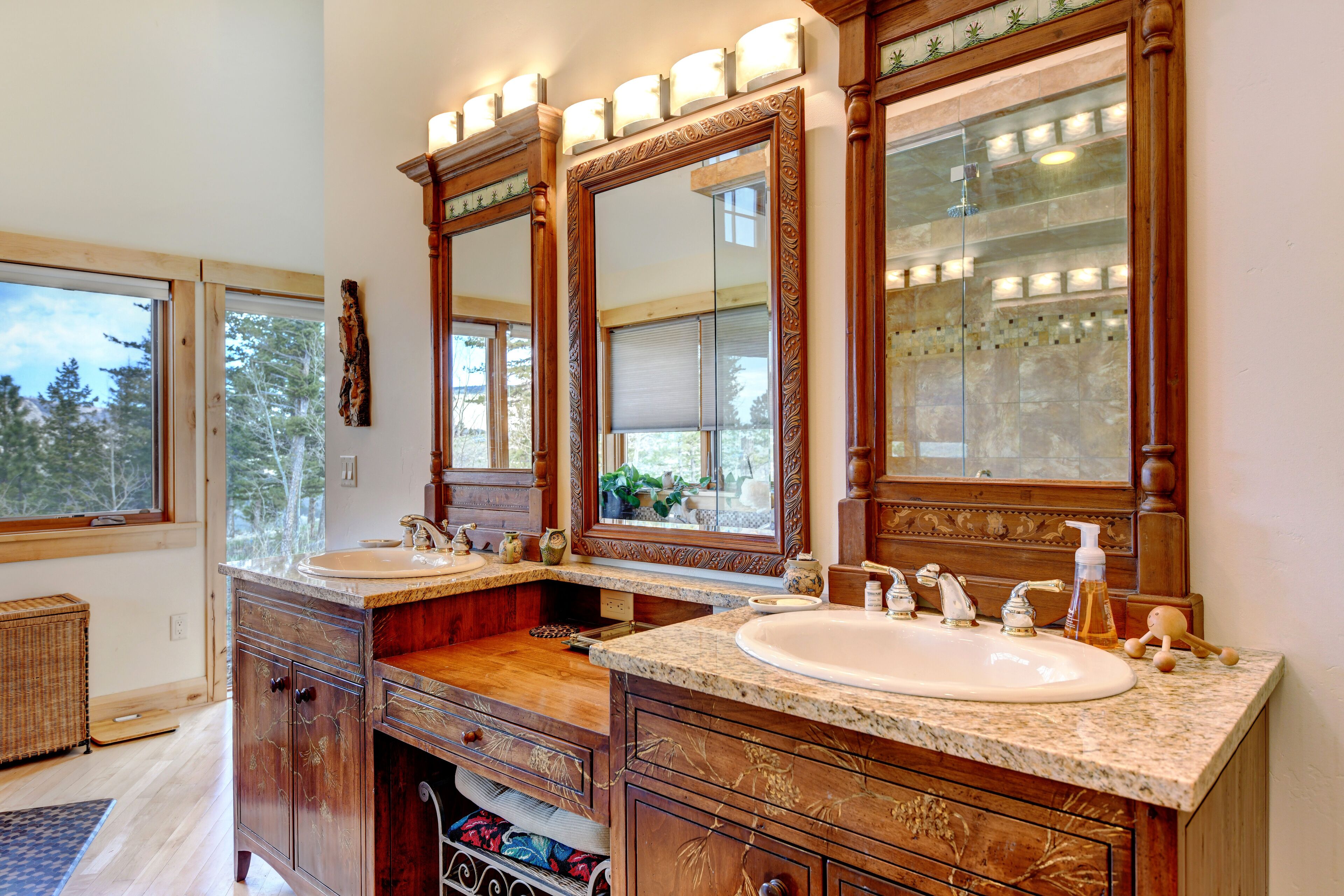 Master shower, double sinks.