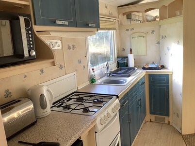 Park Lodge sleeps 6 On Beautiful Rural Welsh Farm