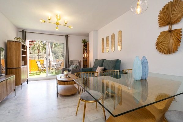 Living area - Penthouse Reserva de Marbella 6-31 (Marbella)