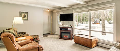 TV, DVD player